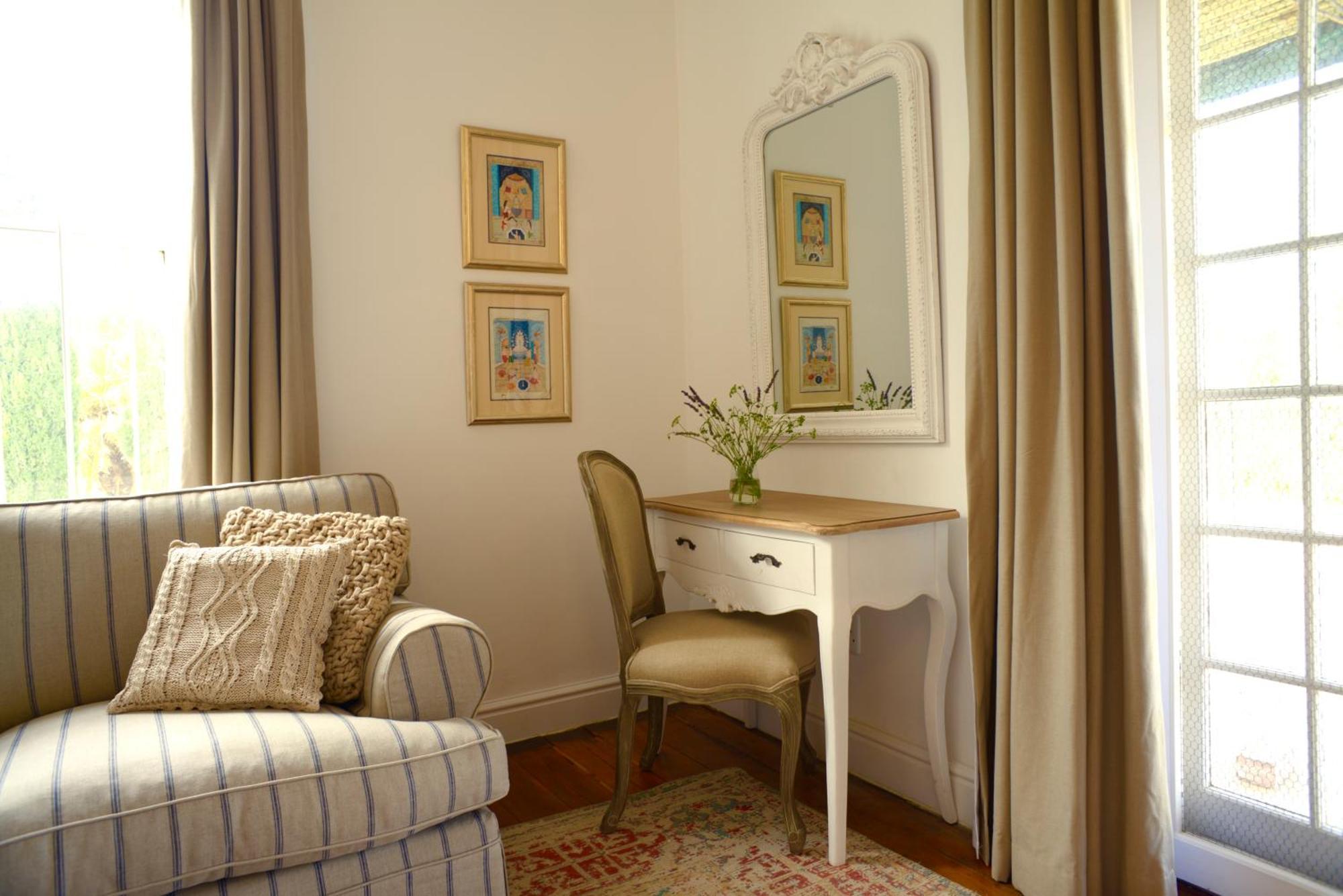 The Sanctuary Bed & Breakfast Prince Albert Room photo